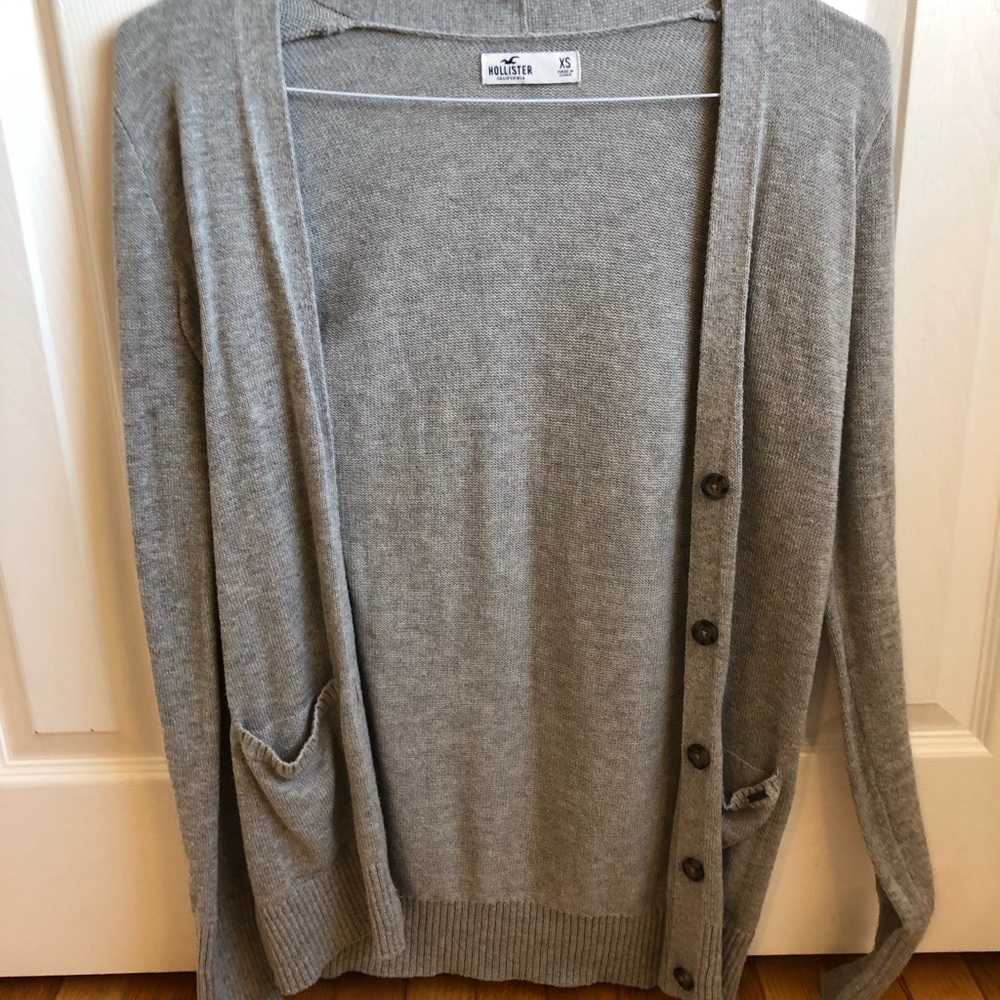 Hollister cardigan gray button up pockets size XS long sleeve